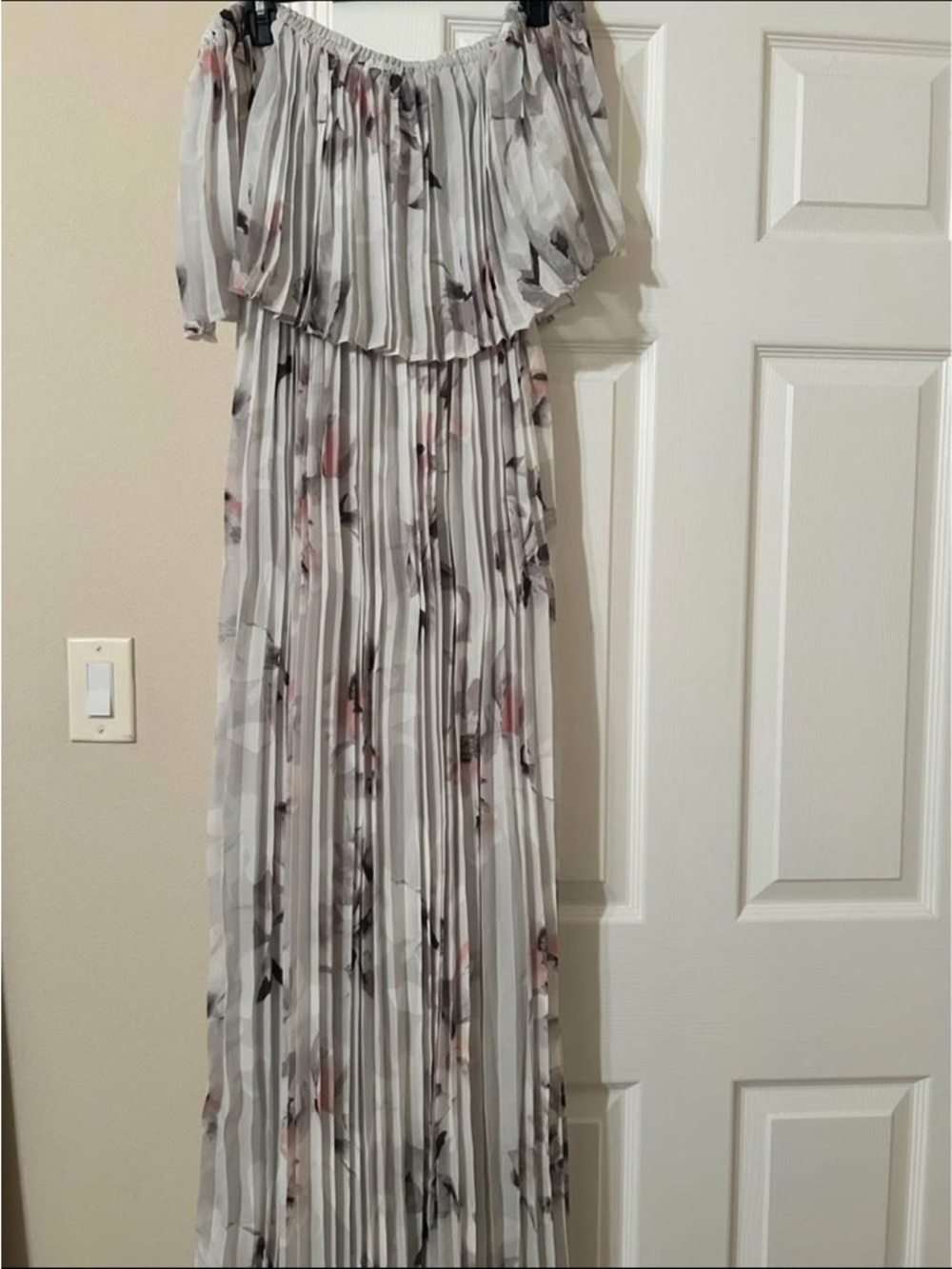 Baltic Born Pleated Floral Dress in Light Gray and Charcoal